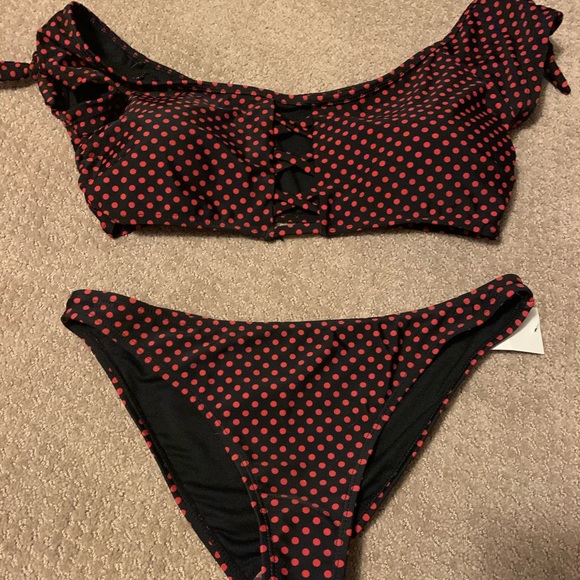Kensie Other - Kensie Navy/Red Bikini Swimsuit sz M Kensie Other - Kensie Navy/Red Bikini Swimsuit sz M